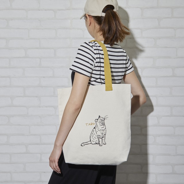 LAZY SUSAN】ネコ好きさん必見♡大人気“タロちゃん”キャンバストート