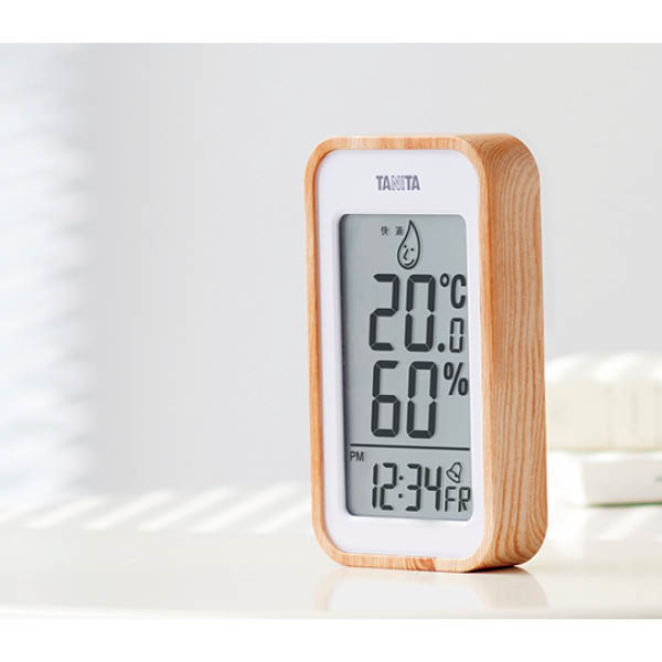 デジタル温湿度計／タニタ
