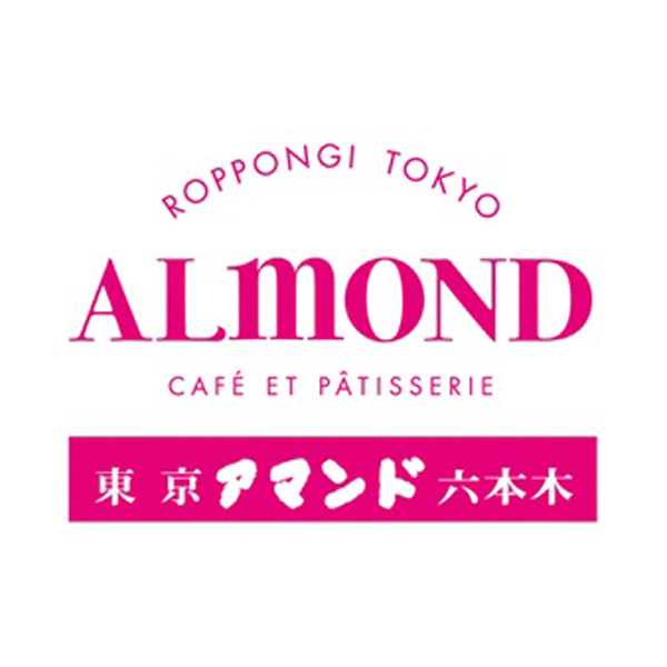 六本木アマンド　苺のプリンパフェ